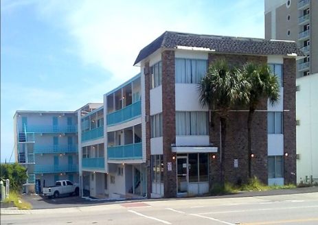 Twighlight Motel: 1701 S Ocean Blvd, Myrtle Beach, SC 29577